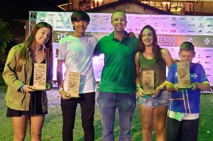 NOITE DE PREMIAÇÃO DOS MELHORES DO ANO DA FCT – 5 HOMENAGEADOS.