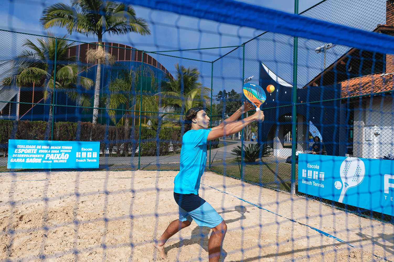 Tudo que você precisa saber sobre Beach Tennis, o esporte do momento