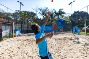 5 ótimas razões para praticar beach tennis